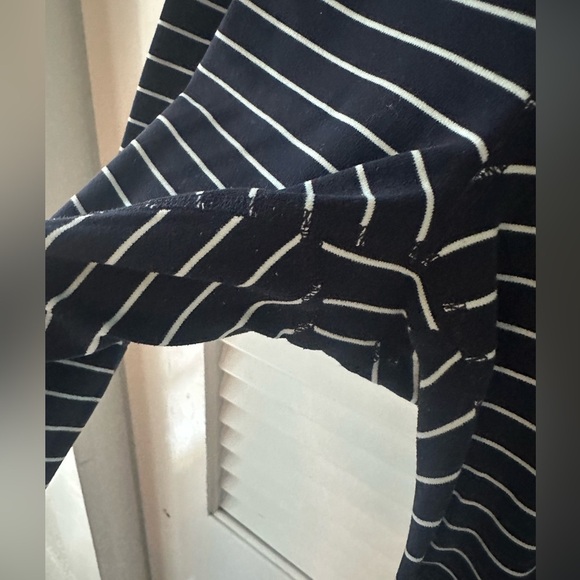 Athleta Women’s Medium Tall Elation Leggings Blue Striped 7/8 length - Picture 2 of 3